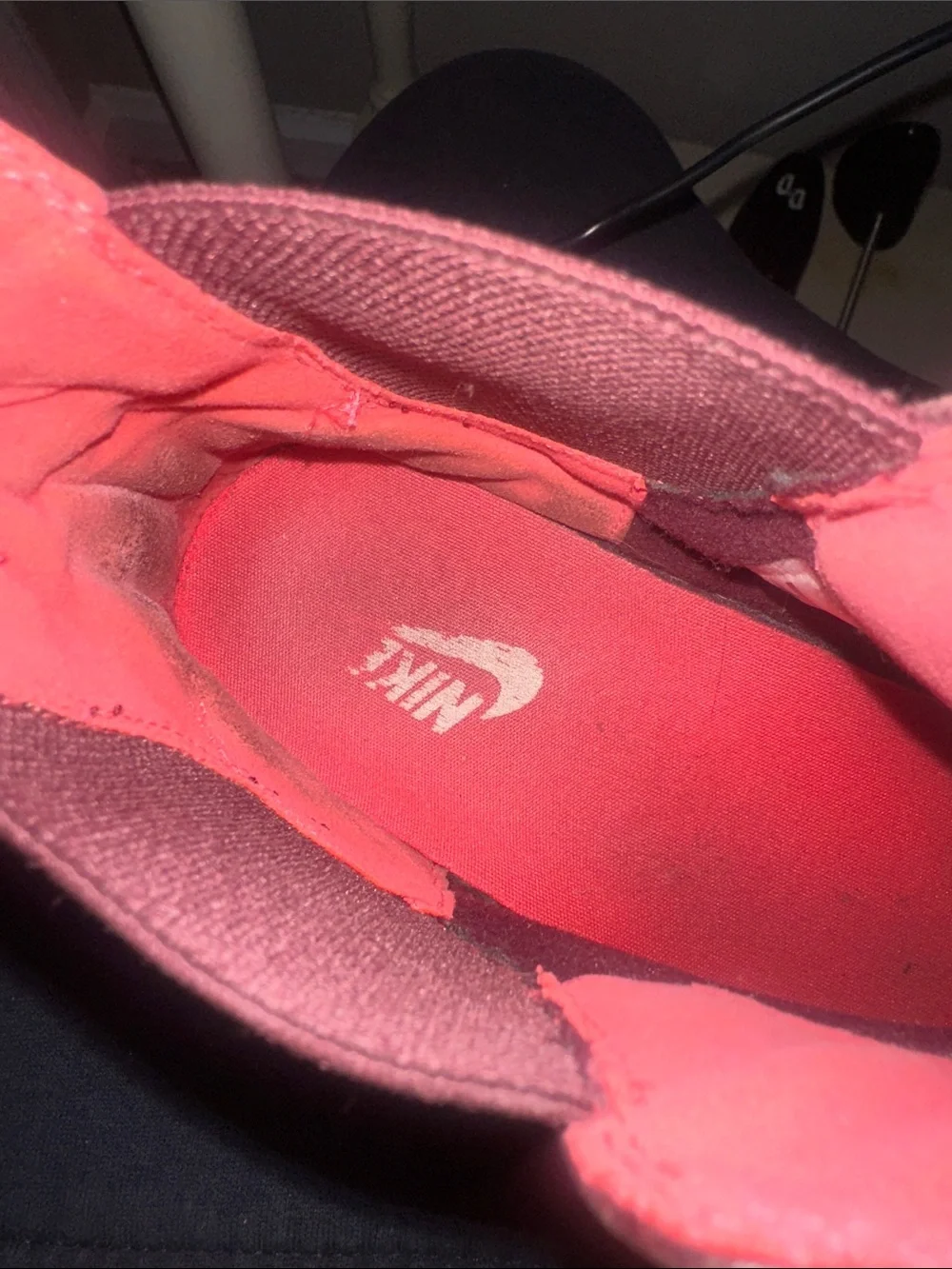 Nike air max Thea mid leather Maroon Slip-On Athletic Boots with Coral Accents